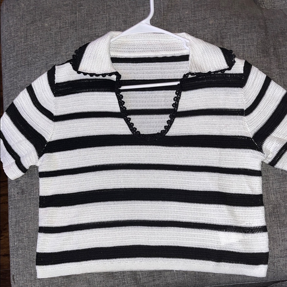 Black and White Knit Crop Top